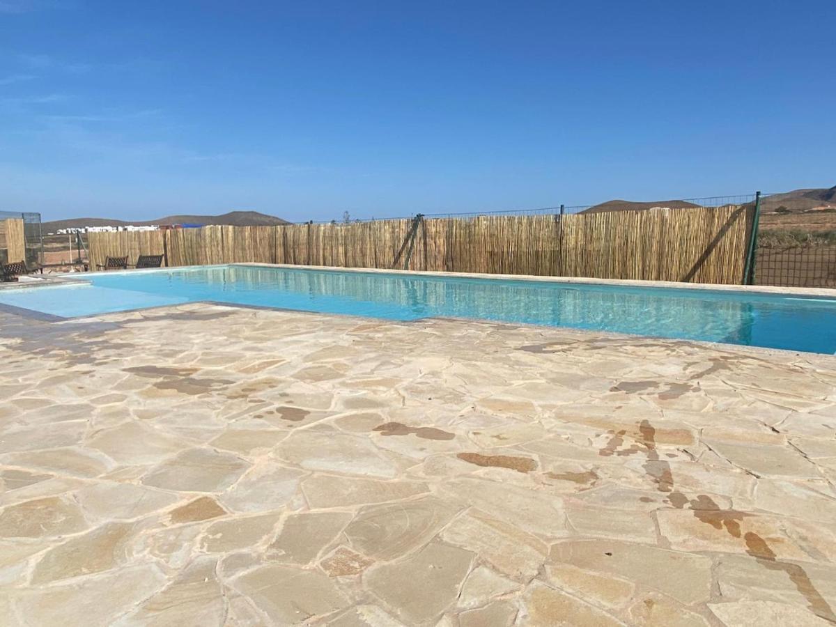 Villa Verano Apartamentos Compartidos Villaverde La Oliva Luaran gambar