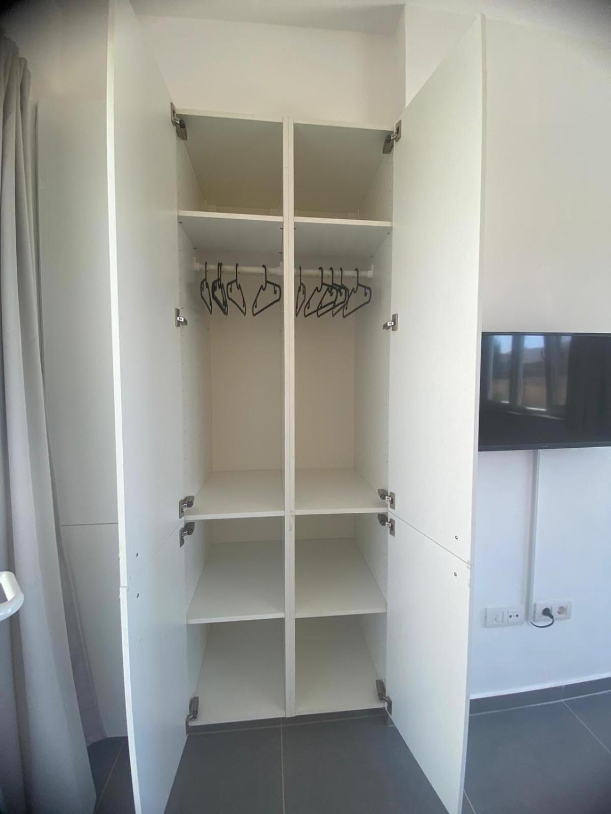 Villa Verano Apartamentos Compartidos Villaverde La Oliva Luaran gambar