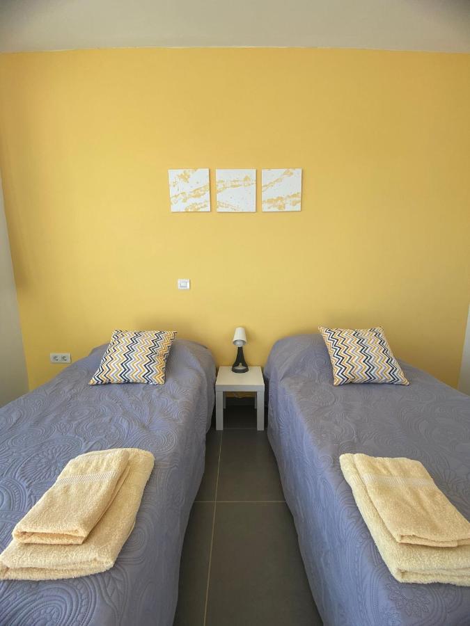 Villa Verano Apartamentos Compartidos Villaverde La Oliva Luaran gambar
