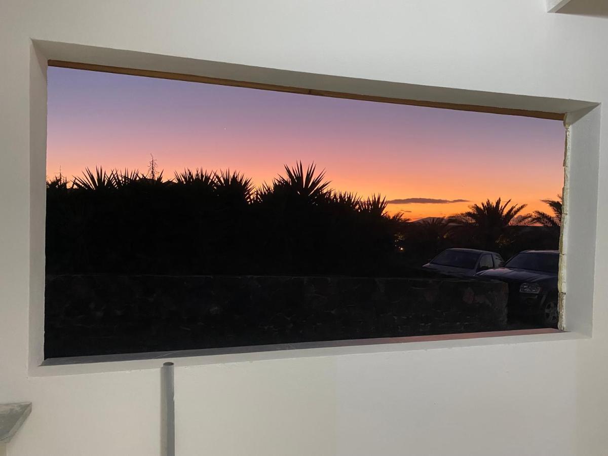 Villa Verano Apartamentos Compartidos Villaverde La Oliva Luaran gambar